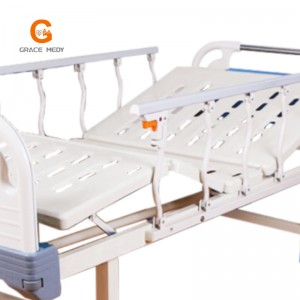 A06-1 Two crank hospital bed with Korean guardrail