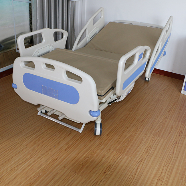 100% Original Factory Patient Check Up Bed - A02-5 Manual 3 function hospital bed 3 cranks manual hospital bed – Webian detail pictures